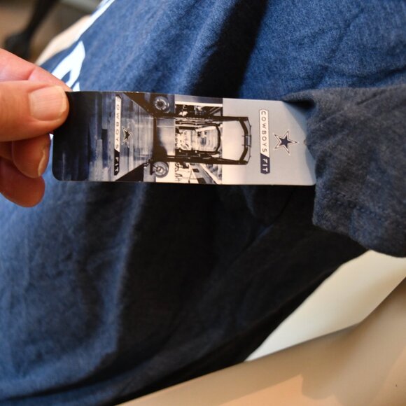 Dallas Cowboys Cowboy FIT Get Game Day Ready V Neck Women's Blue Heather TEE NW - Picture 6 of 6